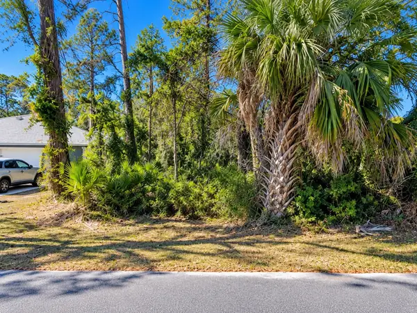 27 Ryker Lane, PALM COAST, FL 32164