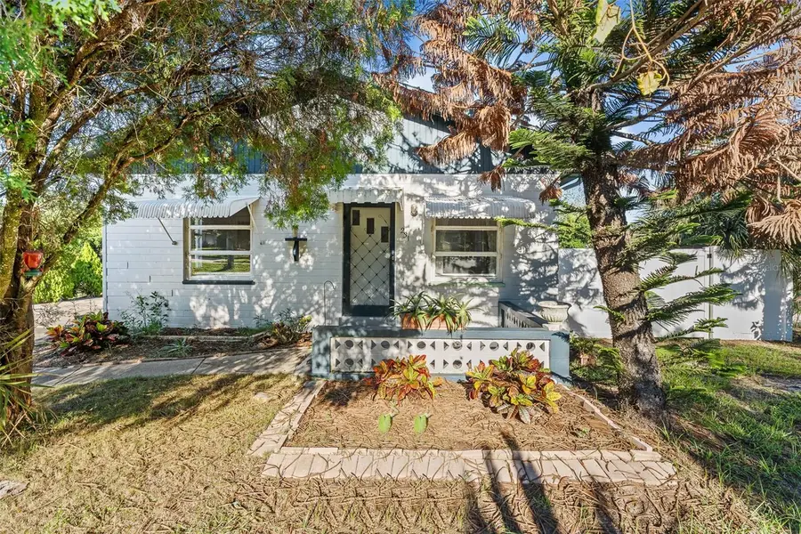 231 N Ridgewood Avenue, Ormond Beach, FL 32174 - #2