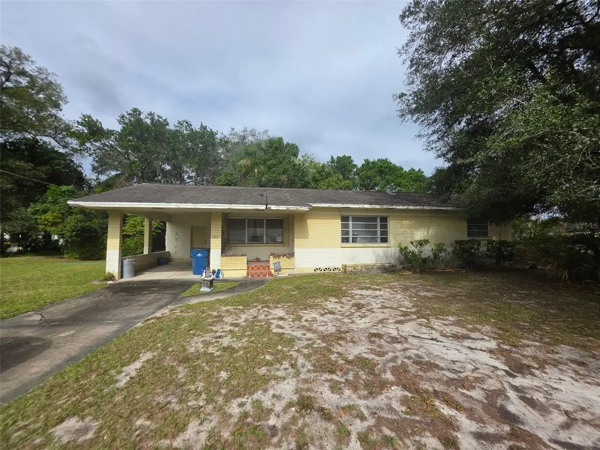 1265 E Minnesota Avenue, Deland, FL 32724 - #1
