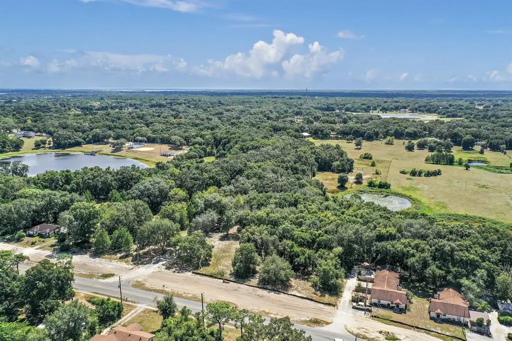 907 W Miller Street, Fruitland Park, FL 34731 - Image #1