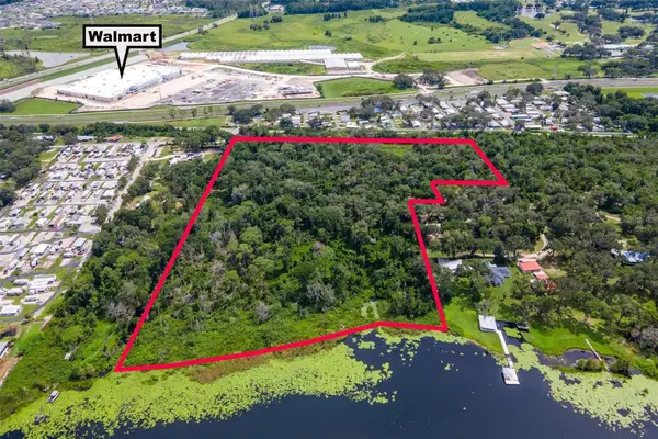 7476 NE 49th Lane, WILDWOOD, FL 34785