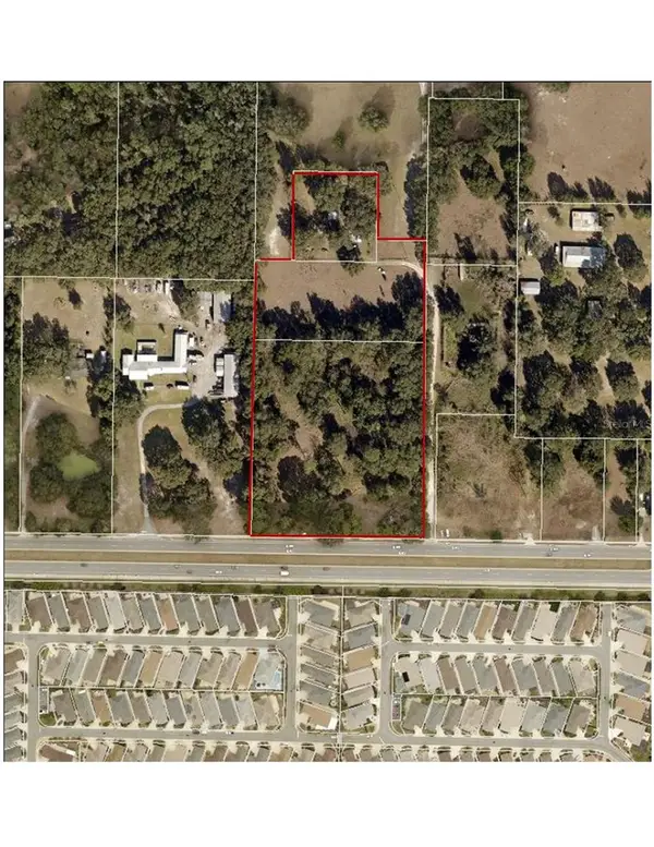 745 County Road 466a, FRUITLAND PARK, FL 34731