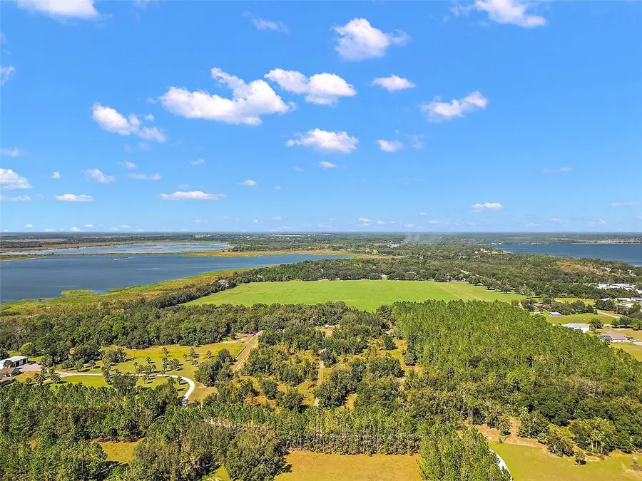 11001 Moon Crest Lane, Leesburg, FL 34788 - Image #2