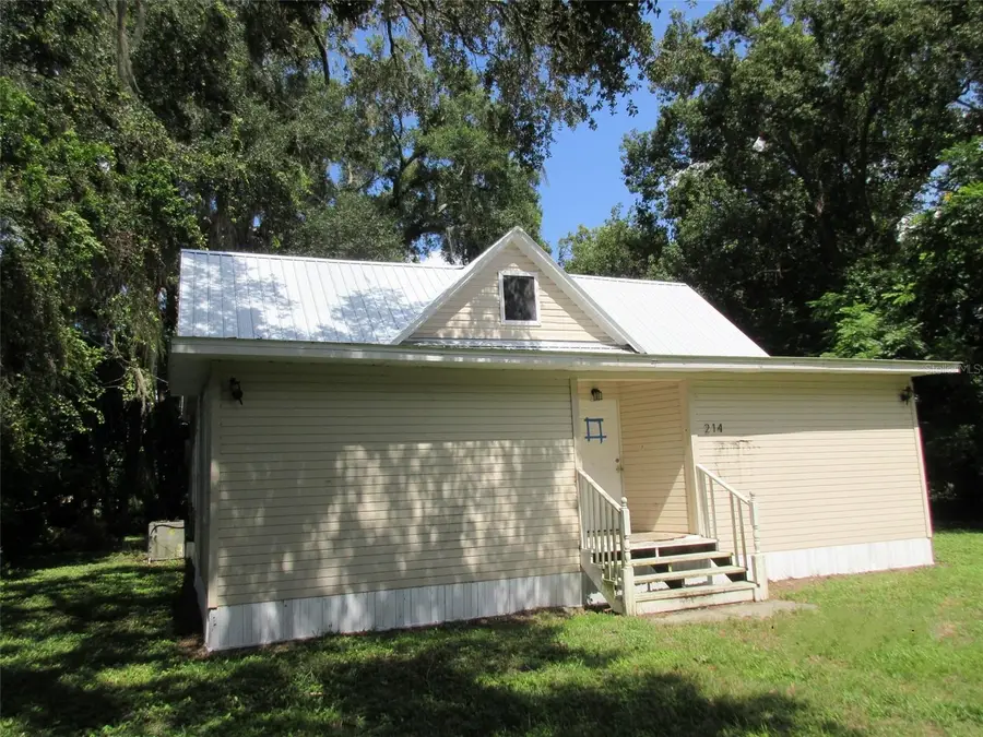 214 W Dade Avenue, Bushnell, FL 33513 - Image #2