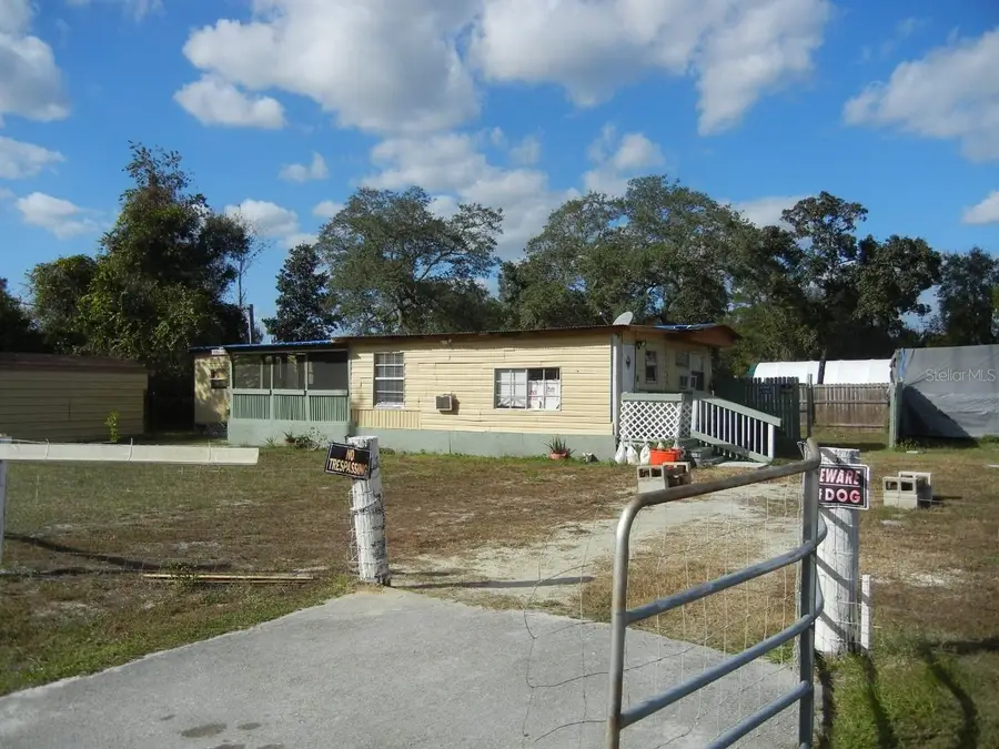 27945 Veva Avenue, Paisley, FL 32767 - Image #2