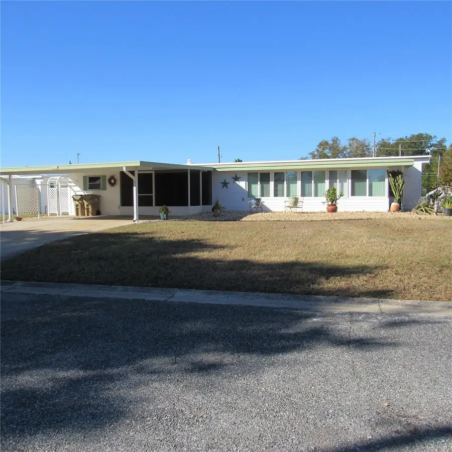 31715 Clayton Street, Tavares, FL 32778 - Image #3