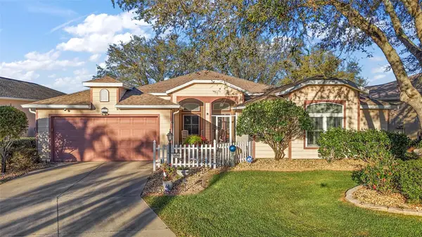 4822 Sawgrass Lake Circle, LEESBURG, FL 34748