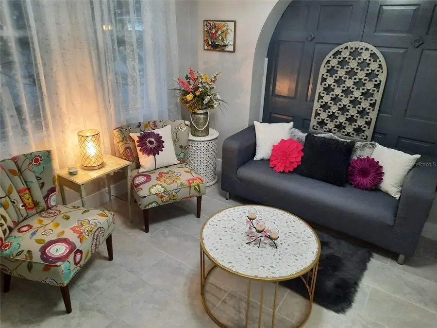 107 S Iona Avenue, Fruitland Park, FL 34731 - Image #2