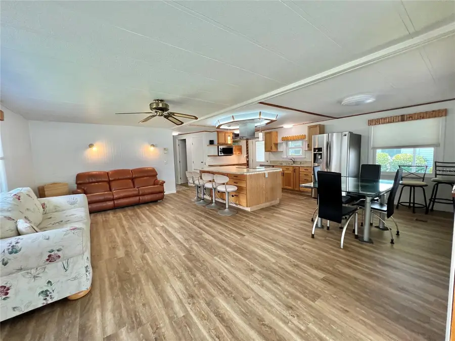 104 Chestnut Street, Leesburg, FL 34748 - Image #2