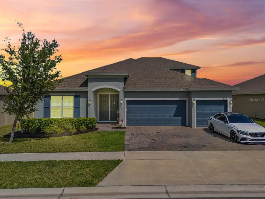 533 Avila Place, Howey In The Hills, FL 34737 - Image #2