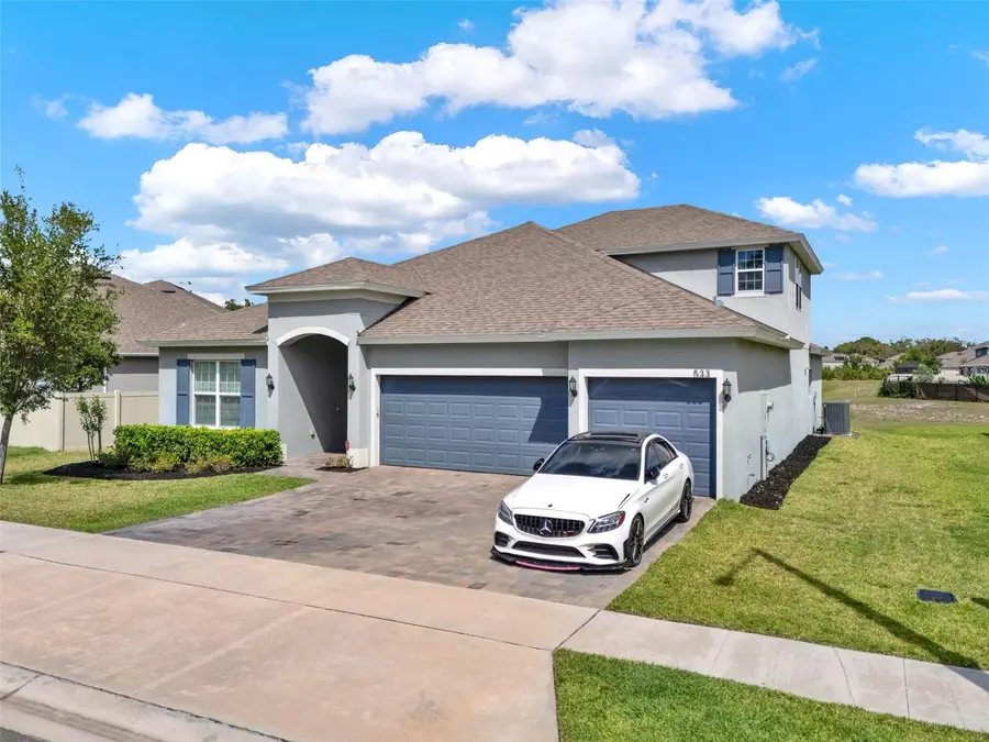 533 Avila Place, Howey In The Hills, FL 34737 - Image #3