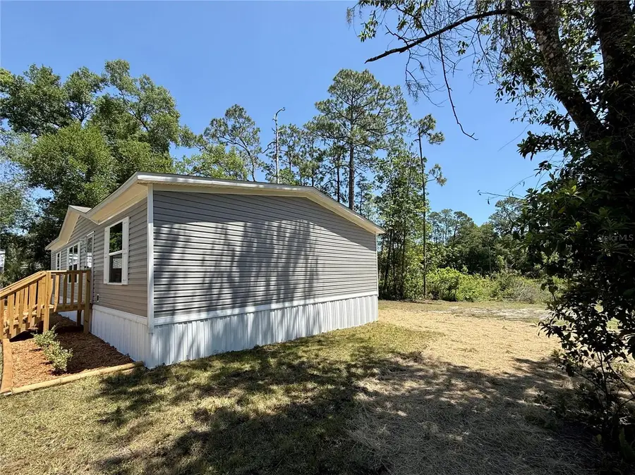 43740 Sunset Drive, Paisley, FL 32767 - Image #2