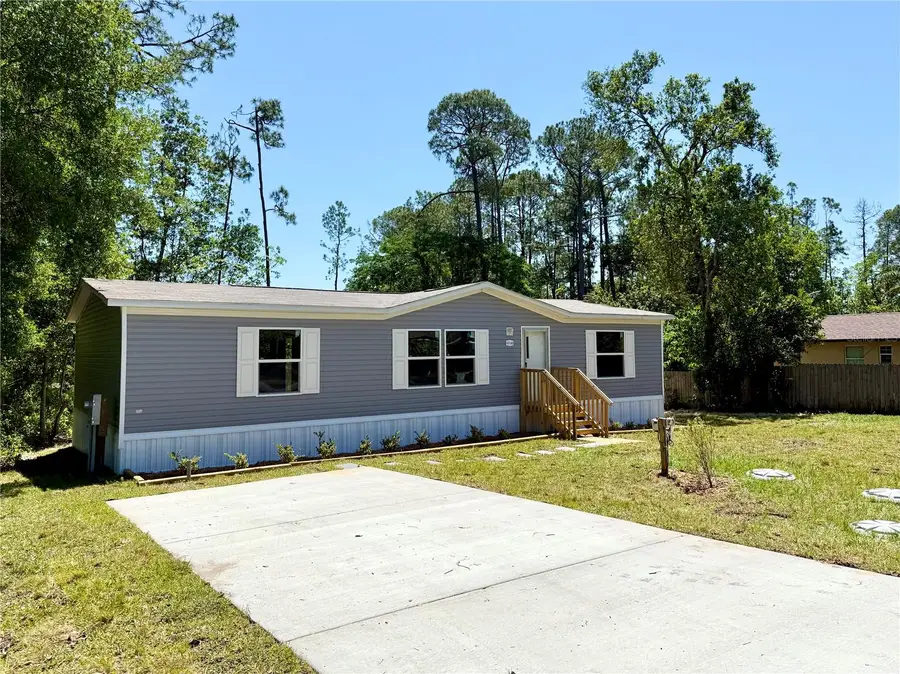43740 Sunset Drive, Paisley, FL 32767 - Image #3