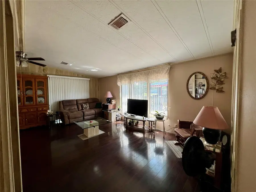 27 Robin Road, Wildwood, FL 34785 - Image #2