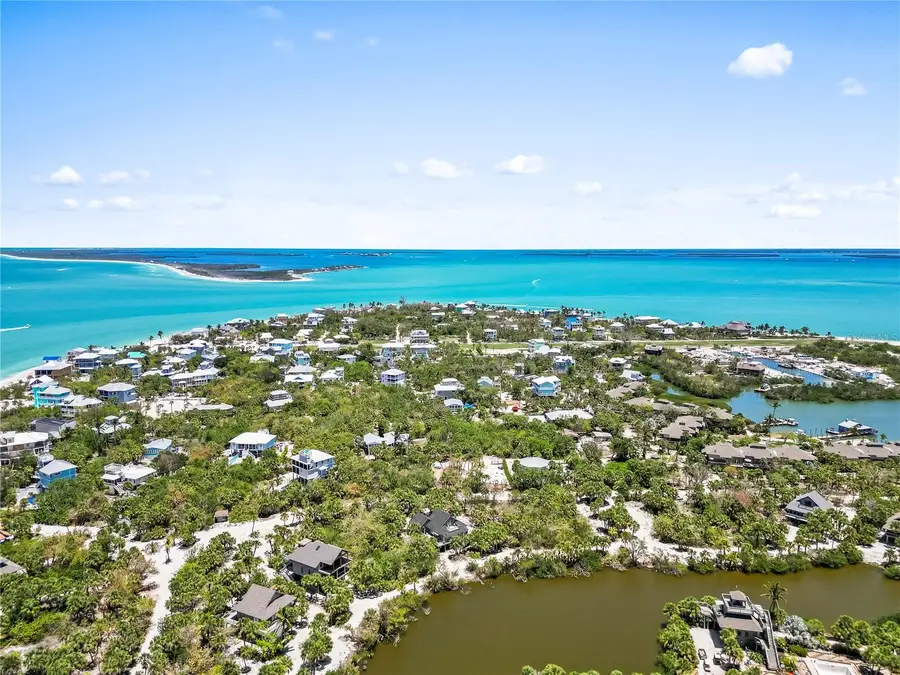4511 Bartlett Parkway, Captiva, FL 33924 - Image #2