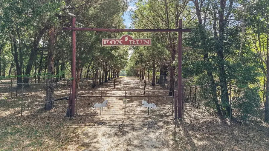 27011 SE Highway 42, Umatilla, FL 32784 - Image #3