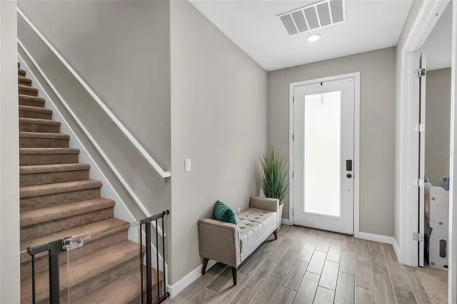 15954 Winding Bluff Drive, Montverde, FL 34756 - Image #2