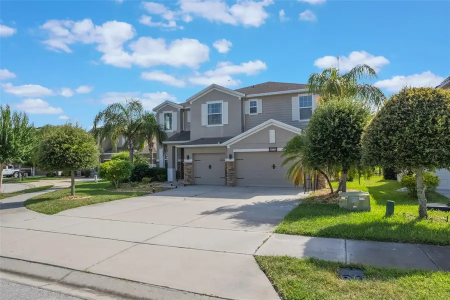 637 Neptune Drive, Groveland, FL 34736 - Image #2