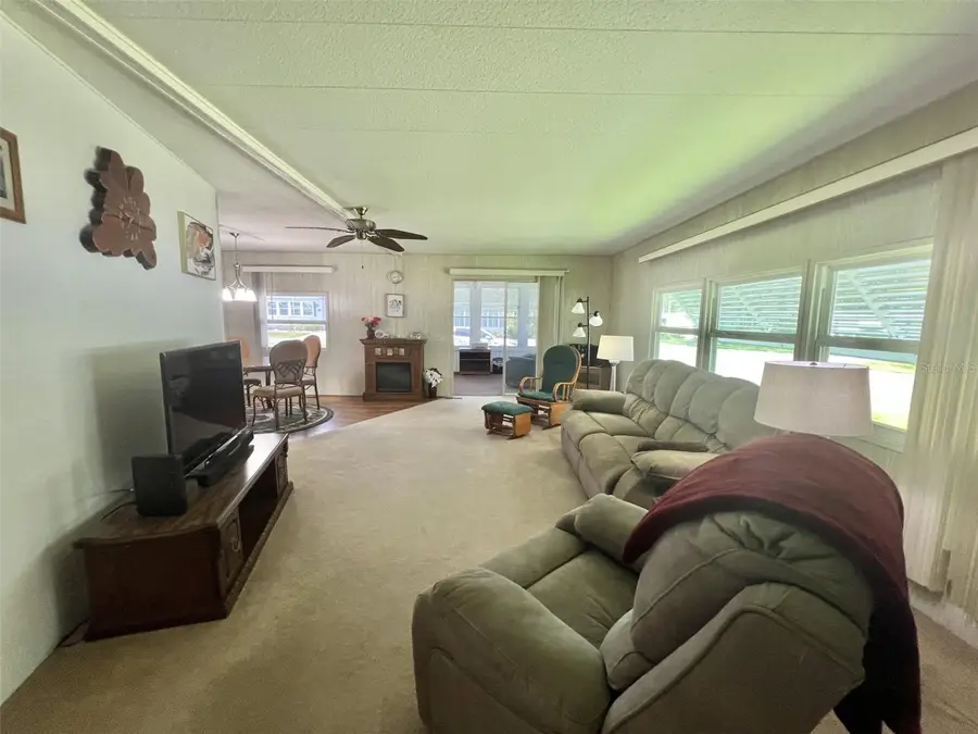 424 Hawthorne Boulevard, Leesburg, FL 34748 - Image #2