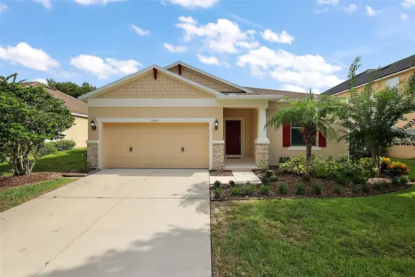 20945 Oldenburg Loop, MOUNT DORA, FL 32757