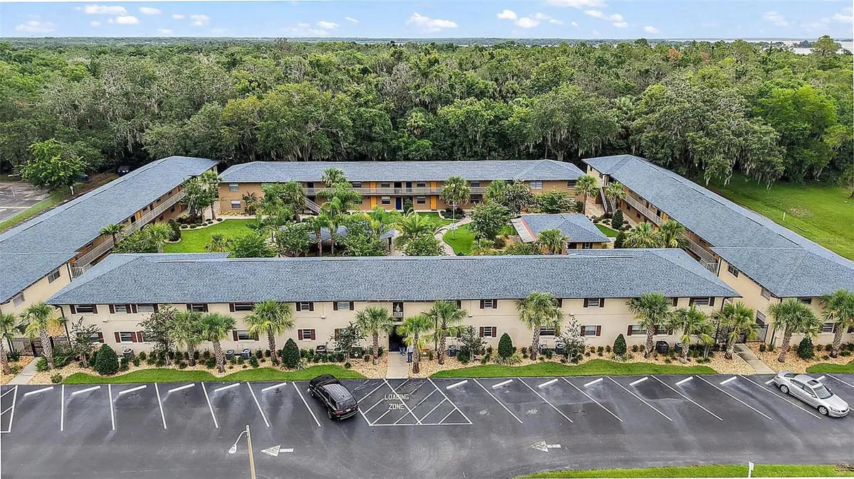 600 W Oak Terrace Drive, Leesburg, FL 34748 - Image #1