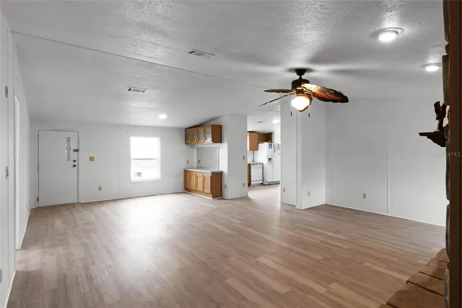 571 Lindsey Drive, Lakeland, FL 33809 - Image #3