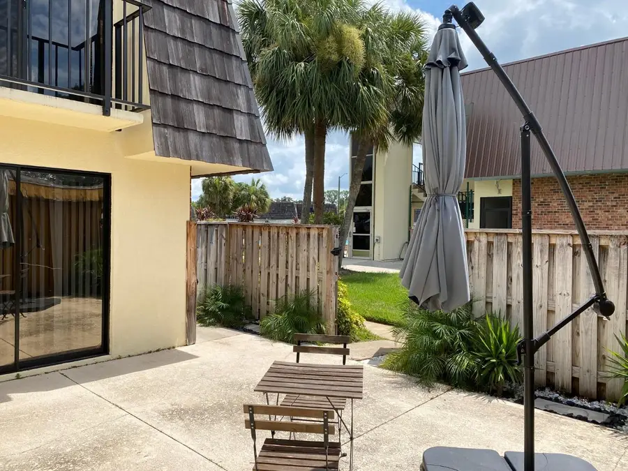 2942 Poplar Avenue, Leesburg, FL 34748 - Image #3