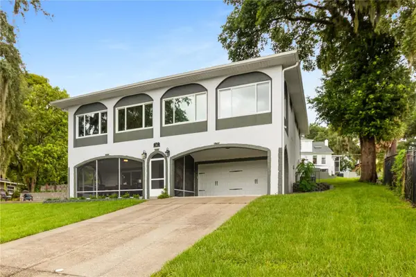 1011 Lake Gracie Drive, EUSTIS, FL 32726