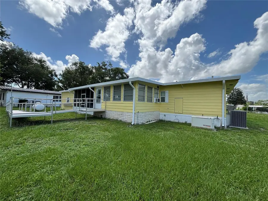 21 N Bobwhite Road, Wildwood, FL 34785 - Image #2