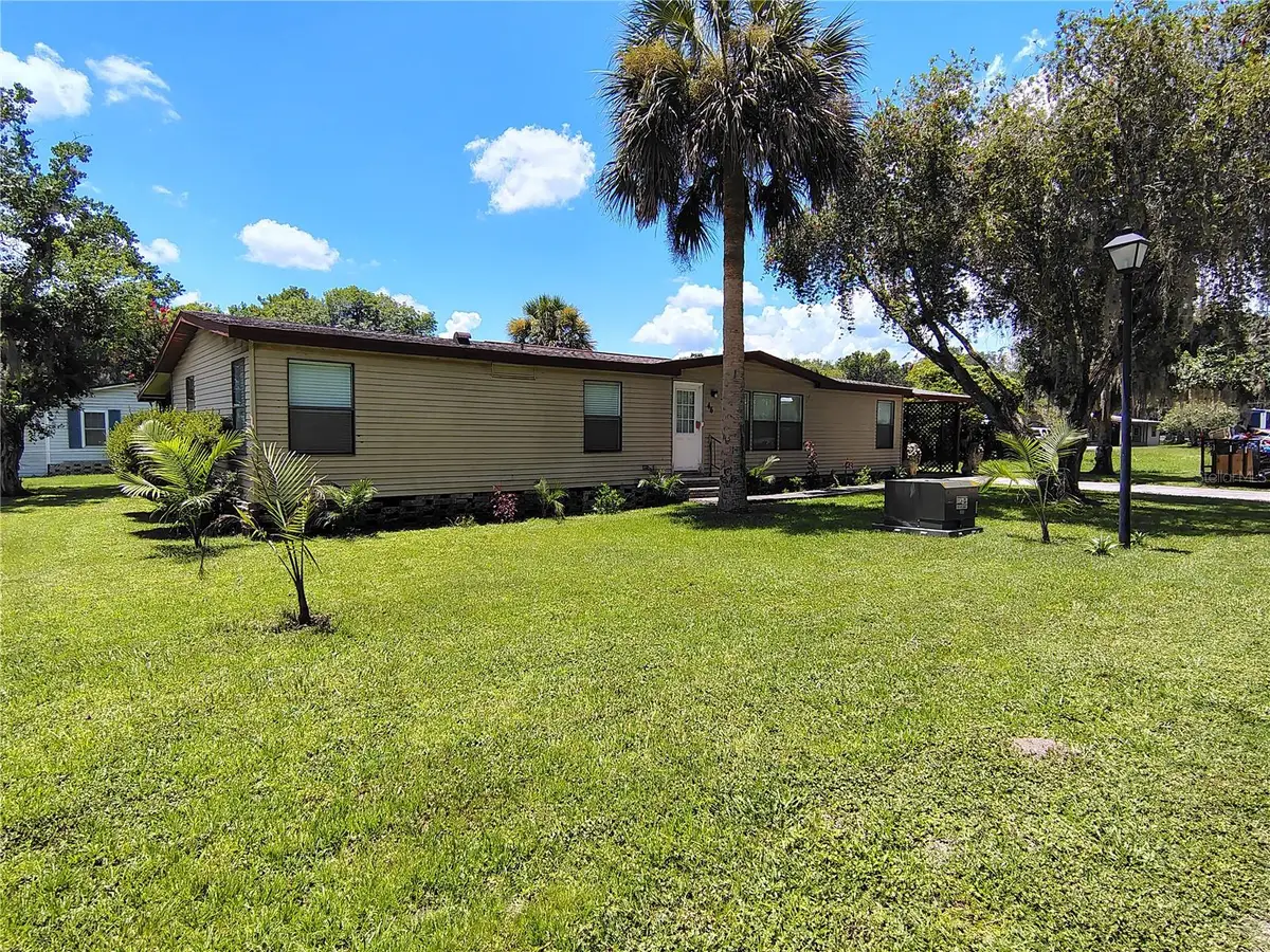 46 Wilderness Drive, Lake Panasoffkee, FL 33538 - Image #1