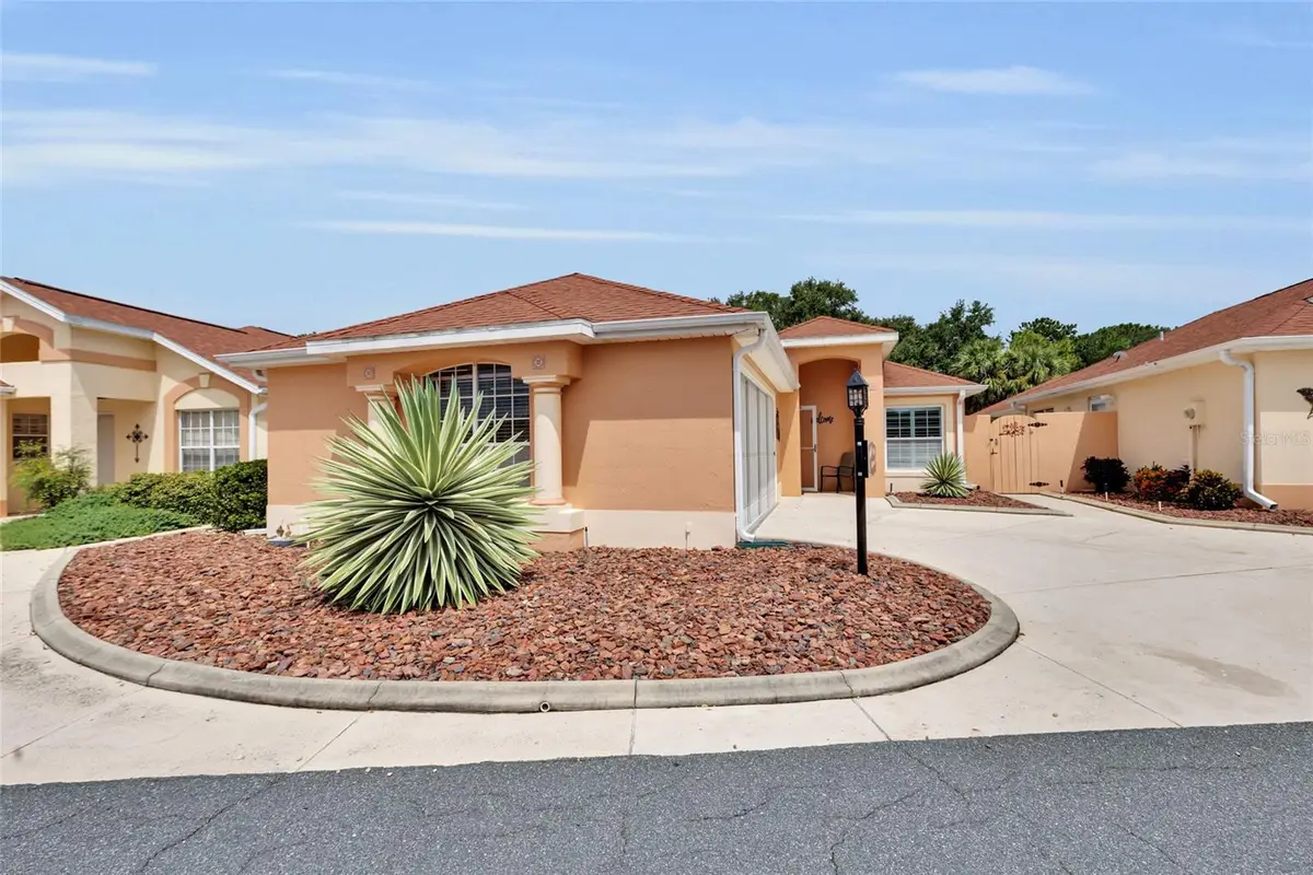 916 Medira Drive, Lady Lake, FL 32159 - Image #1