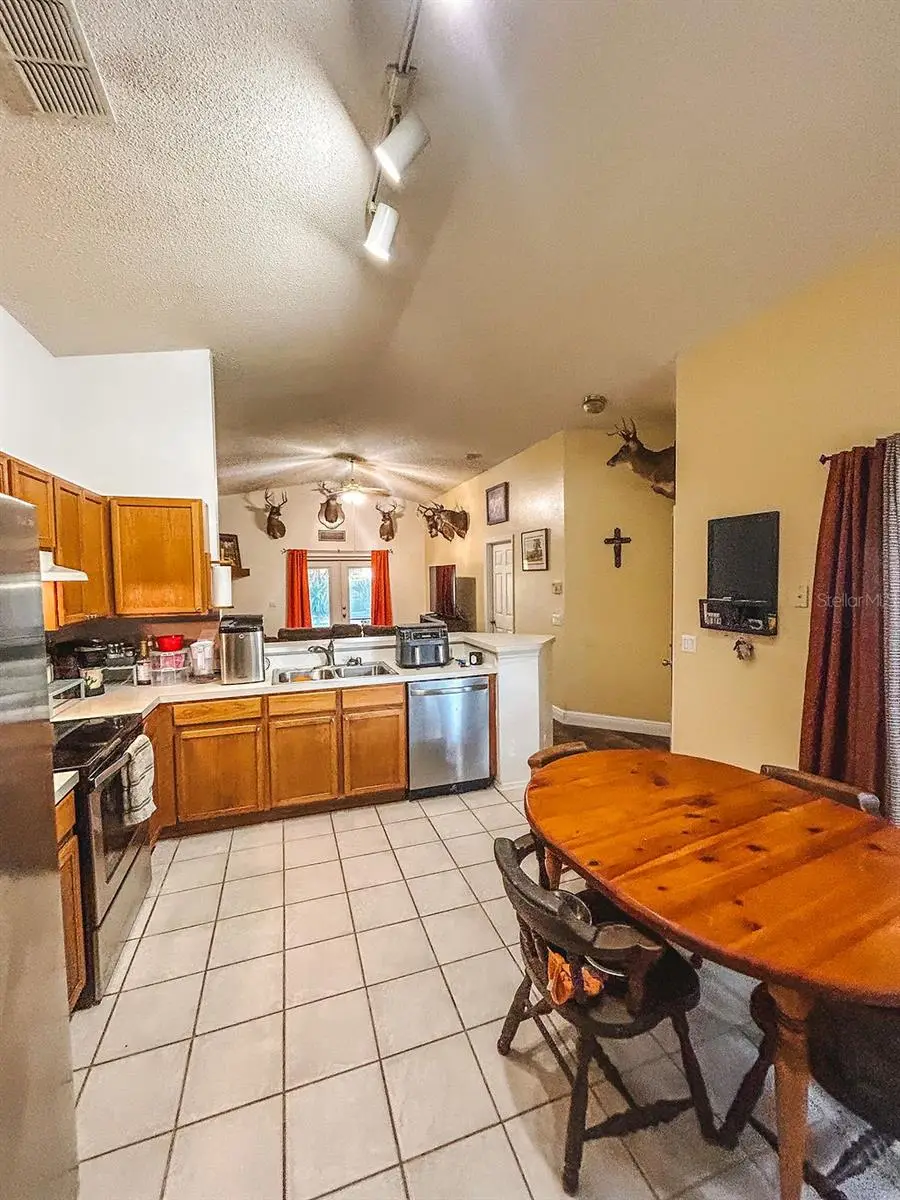 704 Kenmoore Court, Eustis, FL 32726 - Image #3