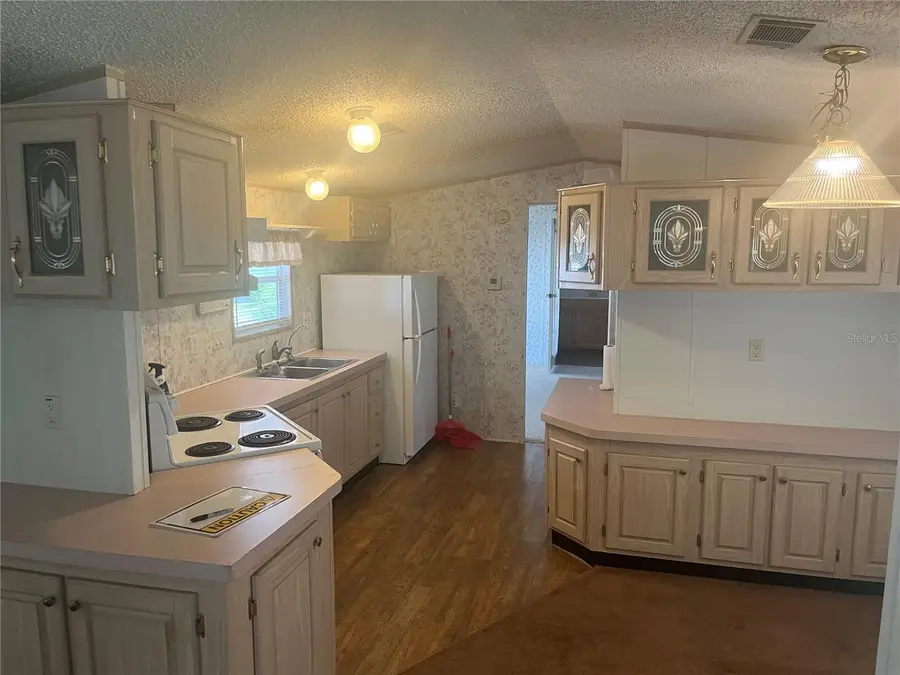 34030 Hodges Road, Leesburg, FL 34788 - Image #3