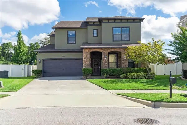 1106 Woods Landing Drive, MINNEOLA, FL 34715