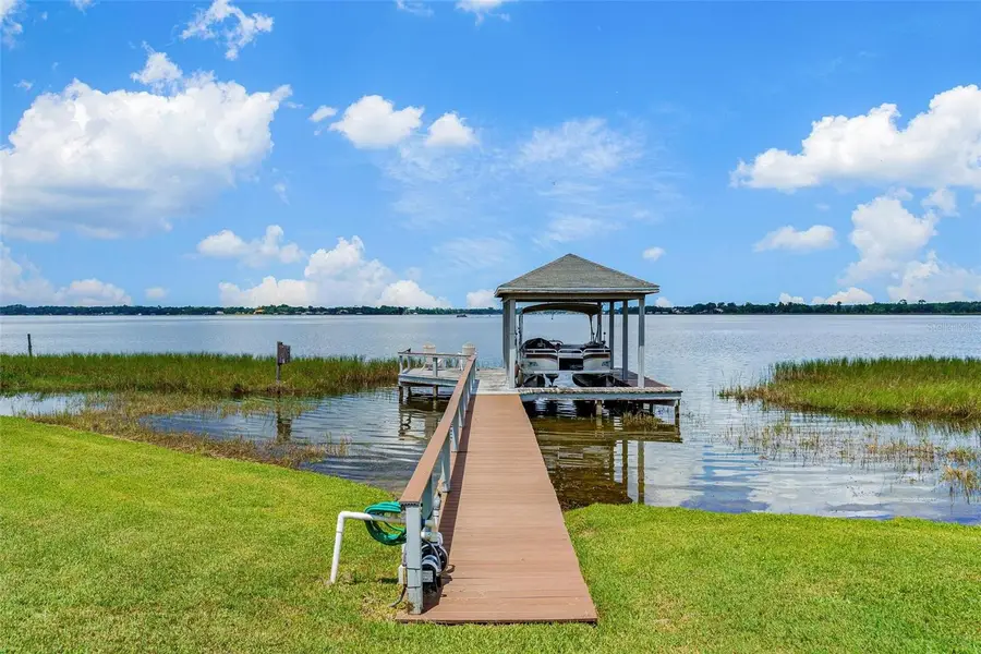16647 E Shirley Shores Road, Tavares, FL 32778 - Image #3