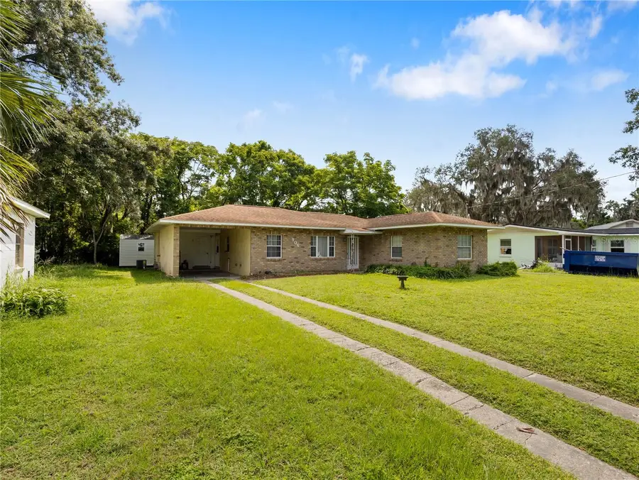 906 Oak Drive, Leesburg, FL 34748 - #3