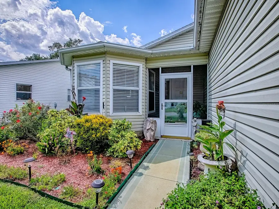 642 Glen Oaks Drive, Leesburg, FL 34748 - Image #3