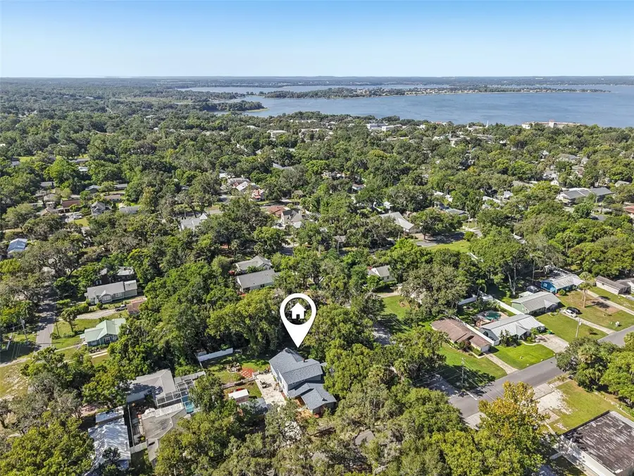 1048 N Grandview Street, Mount Dora, FL 32757 - Image #3