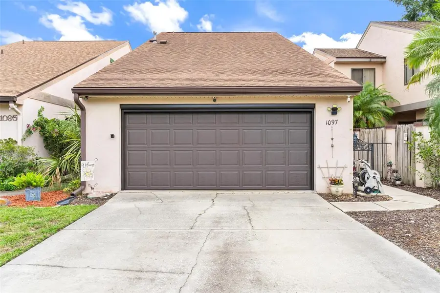 1097 Palm Harbor Drive, Leesburg, FL 34748 - Image #3