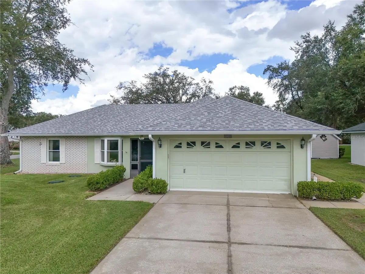 1003 Woodward Oaks Circle, Eustis, FL 32726 - Image #1