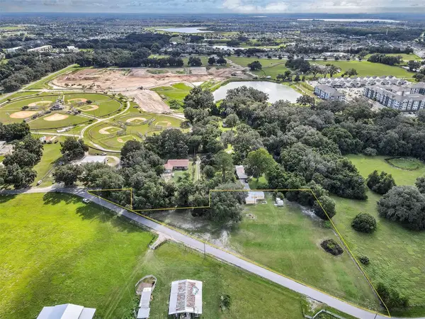 510 Phillips Lane, WILDWOOD, FL 34785