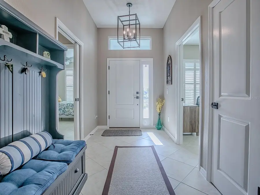 1893 Vanbeck Circle, Howey In The Hills Okahumpka, FL 34762 - Image #2