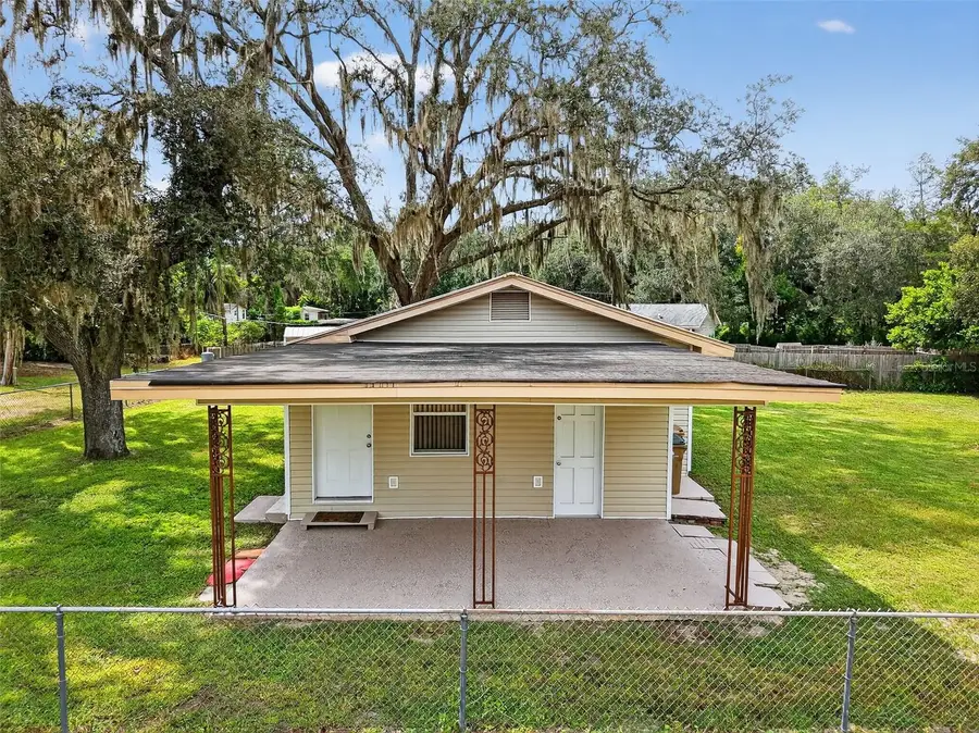 2704 Wood Street, Leesburg, FL 34748 - Image #2