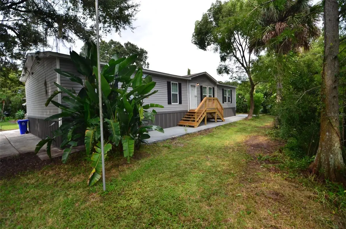 515 Twin Lakes Circle, Lakeland, FL 33815 - Image #1