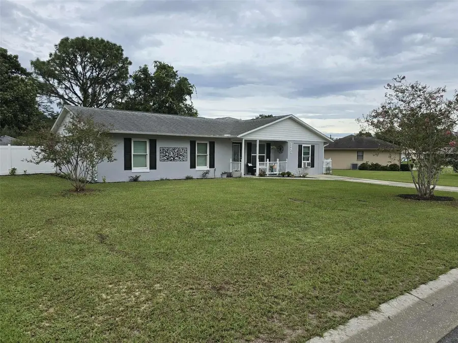 9445 SE 119th Lane, Belleview, FL 34420 - Image #2