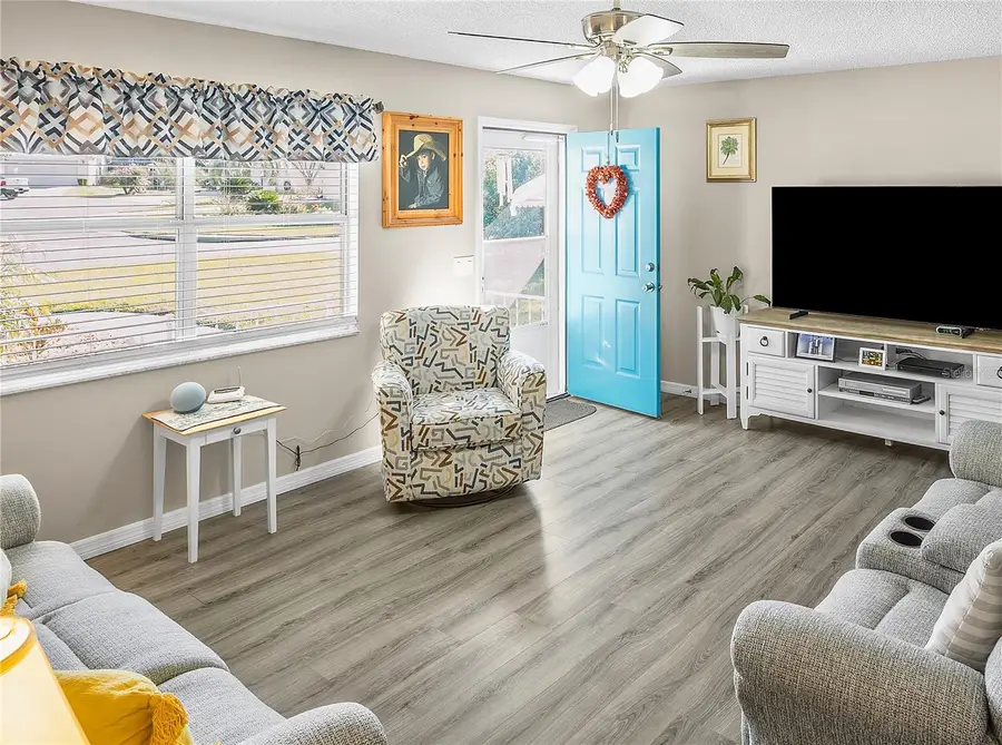 502 San Marino Drive, The Villages, FL 32159 - Image #3