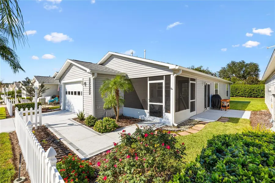 17370 SE 82nd Roslyn Court, The Villages, FL 32162 - Image #2