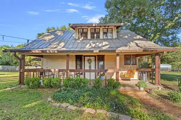 208 N Main Avenue, MINNEOLA, FL 34715