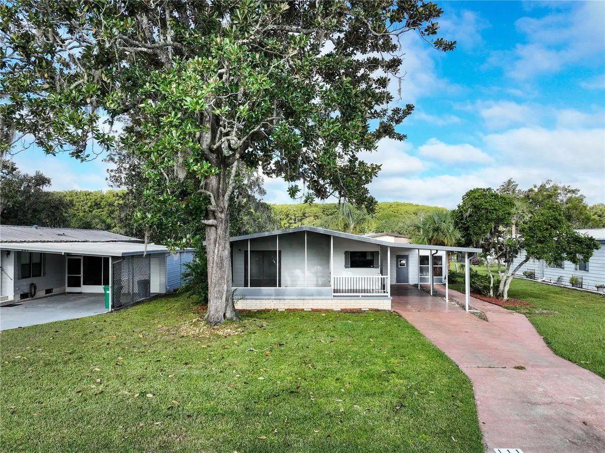 111 Sugar Maple Avenue, Wildwood, FL 34785 - Image #1