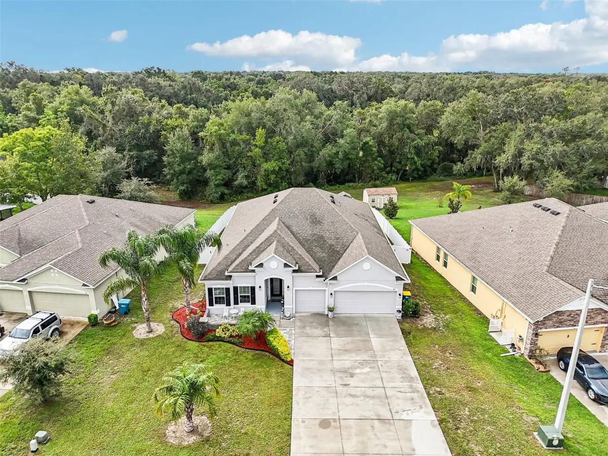 1813 Forest Glen Drive, Fruitland Park, FL 34731 - Image #1